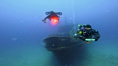Sidemount diving at the MV Karwela in Gozo
